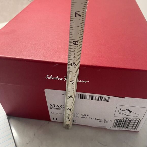 Salvatore Ferragamo Red Cardboard Shoes Empty Box - L 13.5" x W 8.5" x H‎ 5" - Picture 12 of 12